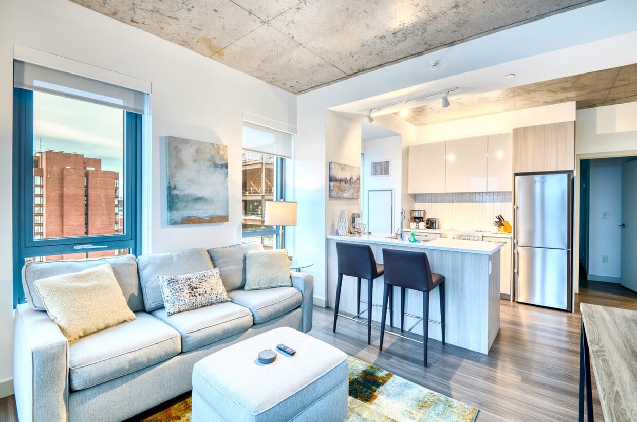Foto principal - 82 Ames St