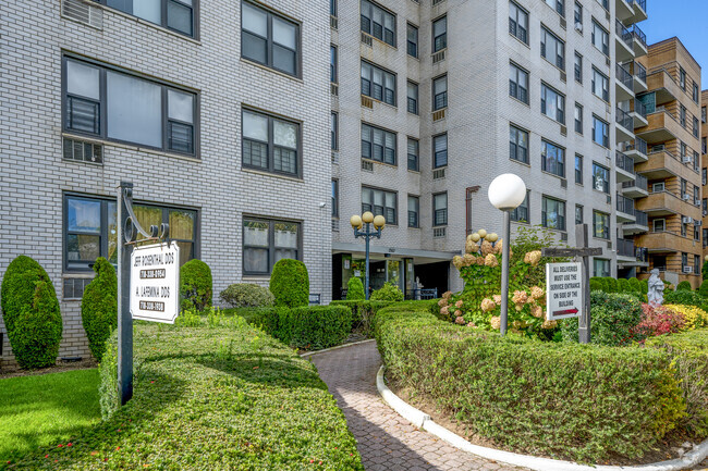 Building Photo - 1360 Ocean Parkway