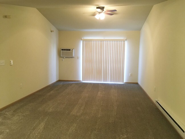 Foto del edificio - 1010 Berry Ave