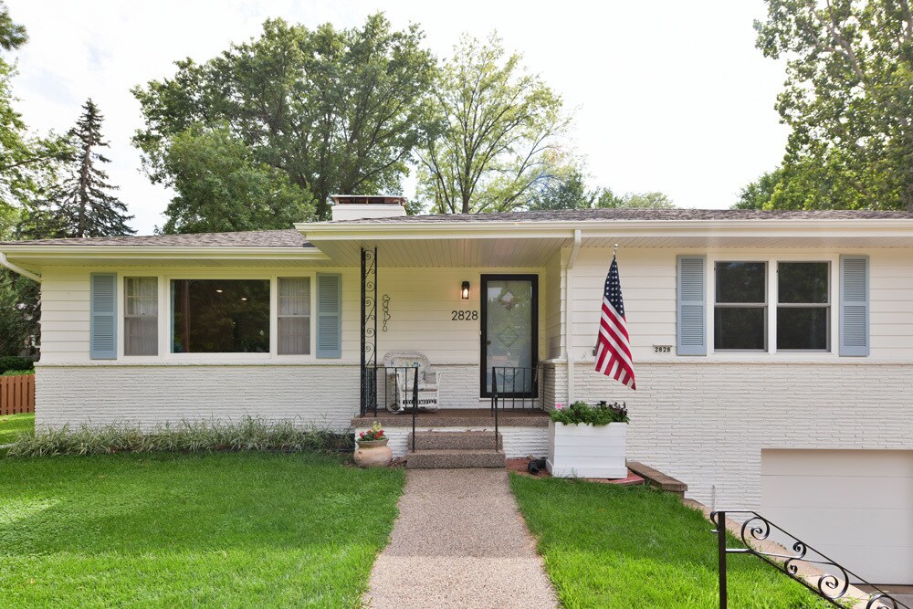 Primary Photo - 2828 Bridgeford Rd