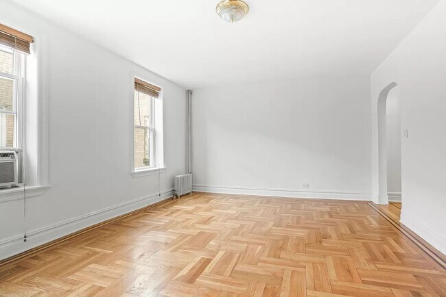 Foto del edificio - Newly painted 1Bed 1bath