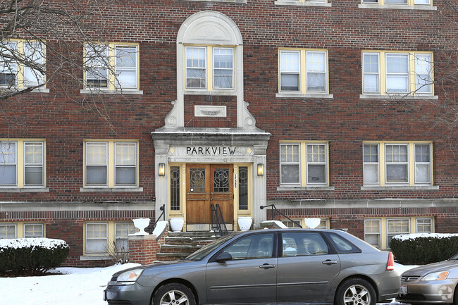 Building Photo - Parkview Apartments