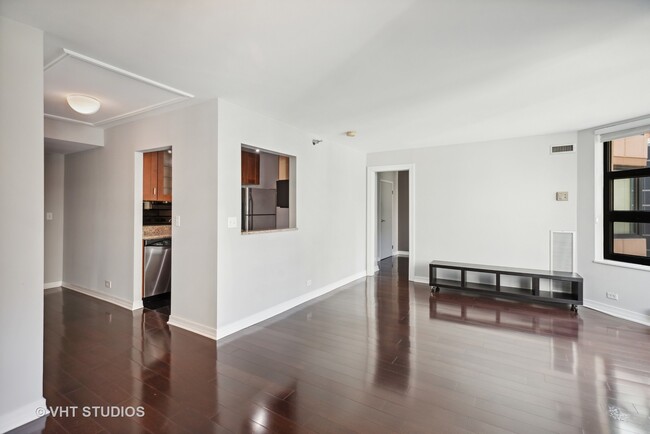 Foto del edificio - 401 E Ontario St