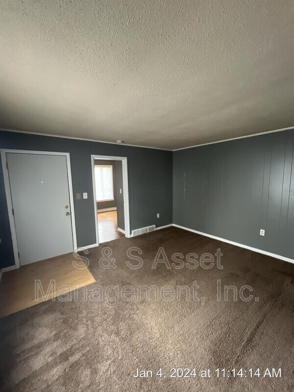 Foto del edificio - 717 N Sycamore St