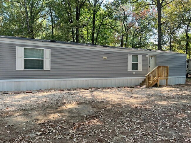 Building Photo - 211 Antilles Dr
