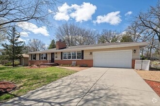 Building Photo - 6429 Mendelssohn Ln