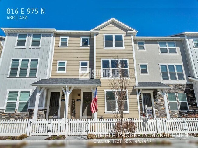 Building Photo - Perfect blend of location, luxury and comf...