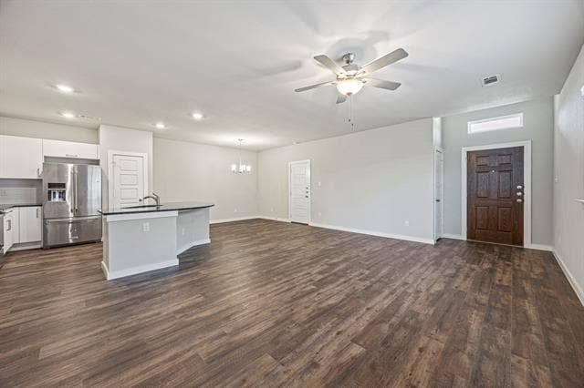 Foto del edificio - 617 Blackland dr