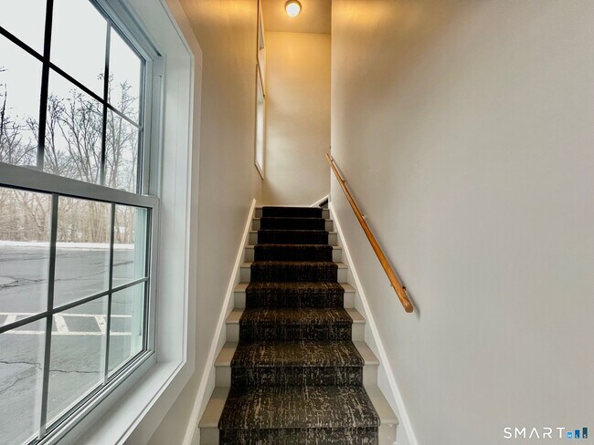 Foto del edificio - 435 Foxon Rd