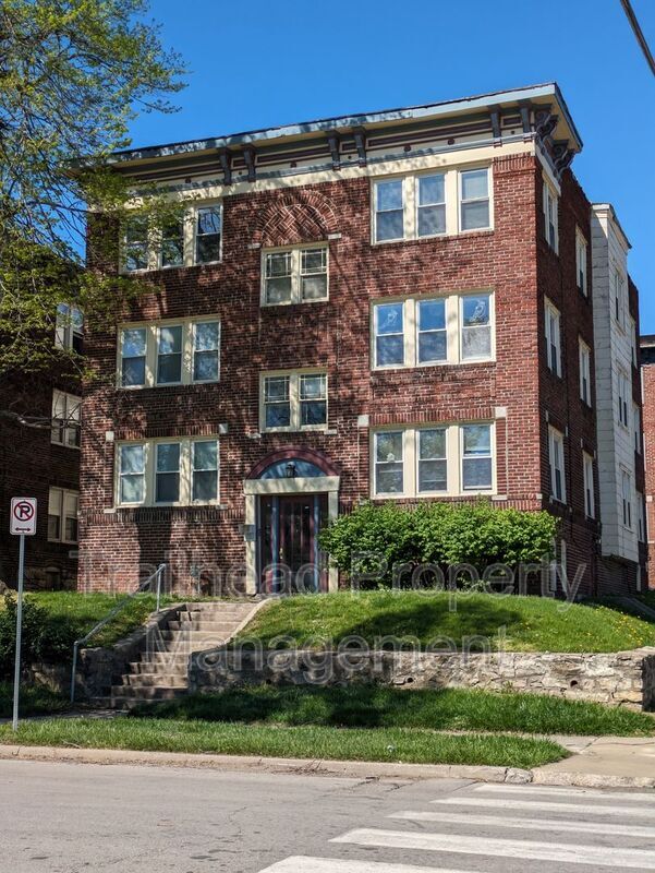 Primary Photo - 4006 Warwick Blvd