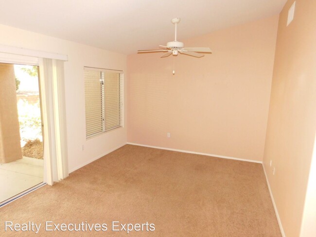 Building Photo - 2 br, 2 bath House - 2517 Banora Point Dr.