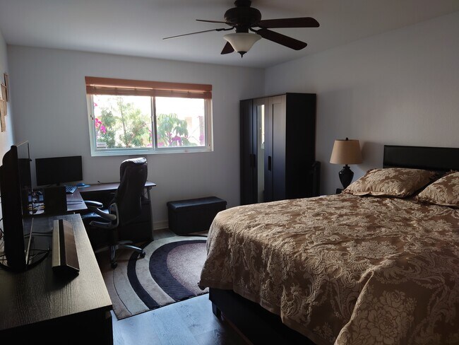 Foto del edificio - 15363 Maturin Dr