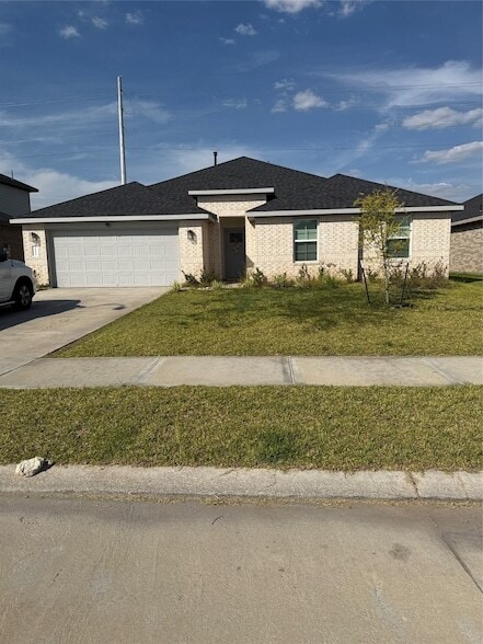 Building Photo - 31514 Avebury Lake Ln