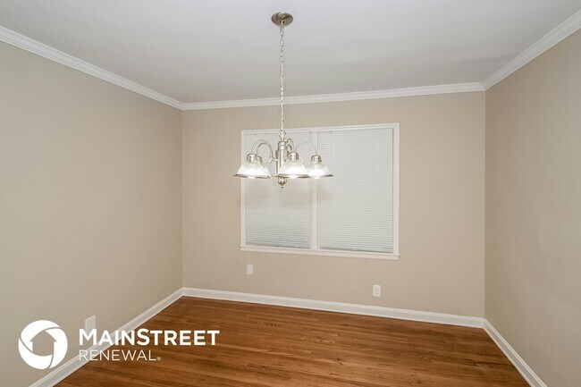 Building Photo - 9248 Brookhurst Dr