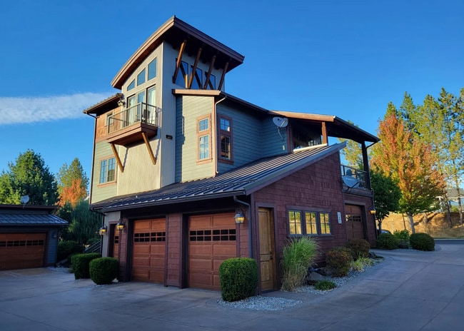 Building Photo - 2090 W Bellerive Ln
