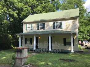 Building Photo - 110 Hogan Rd