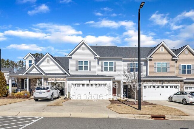 Building Photo - 105 Navan Glass Dr