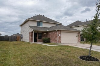 Building Photo - 2610 Vikram Dr