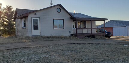 Building Photo - 72 90th Ave