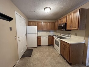 Building Photo - 51 Alvarado Ave