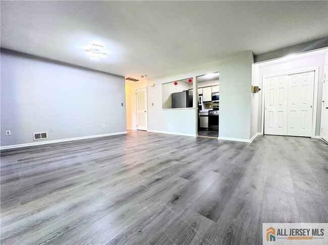 Foto del edificio - 1211 Woodhaven Dr