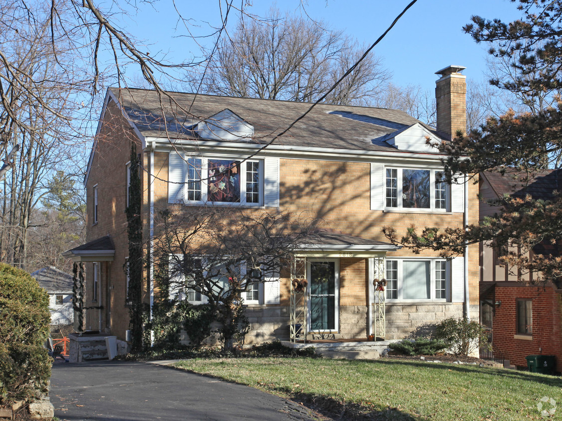 Primary Photo - 2818 Temple Ave