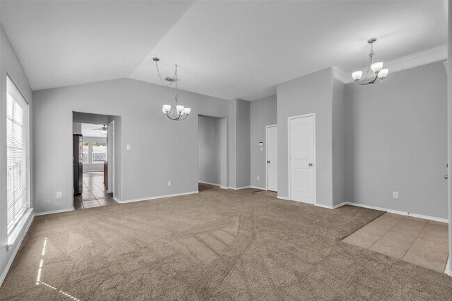 Foto del edificio - 3326 Pebble Beach Ln