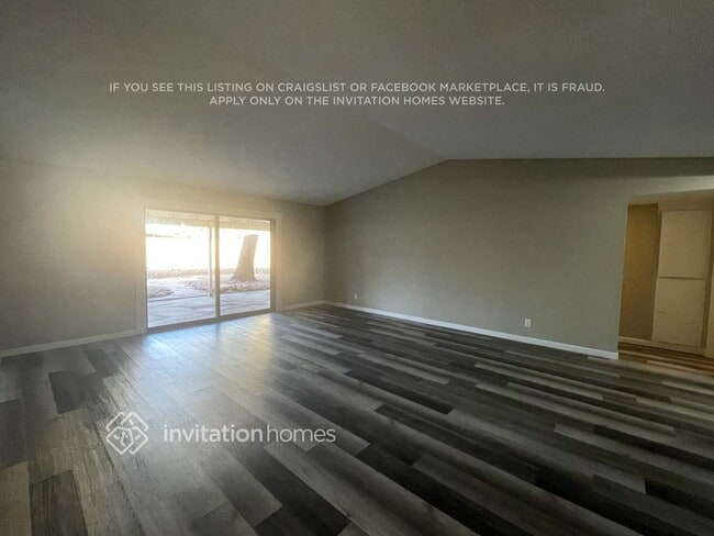 Building Photo - 3750 E Crellin Cir