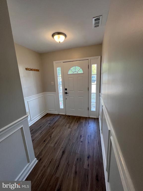 Foto del edificio - 7111 Oberlin Cir