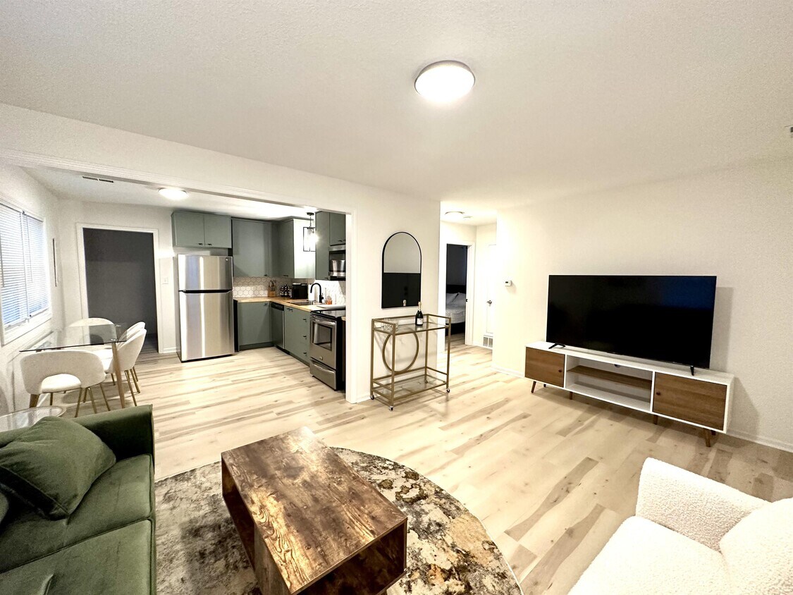 Foto principal - 2618 Essex St