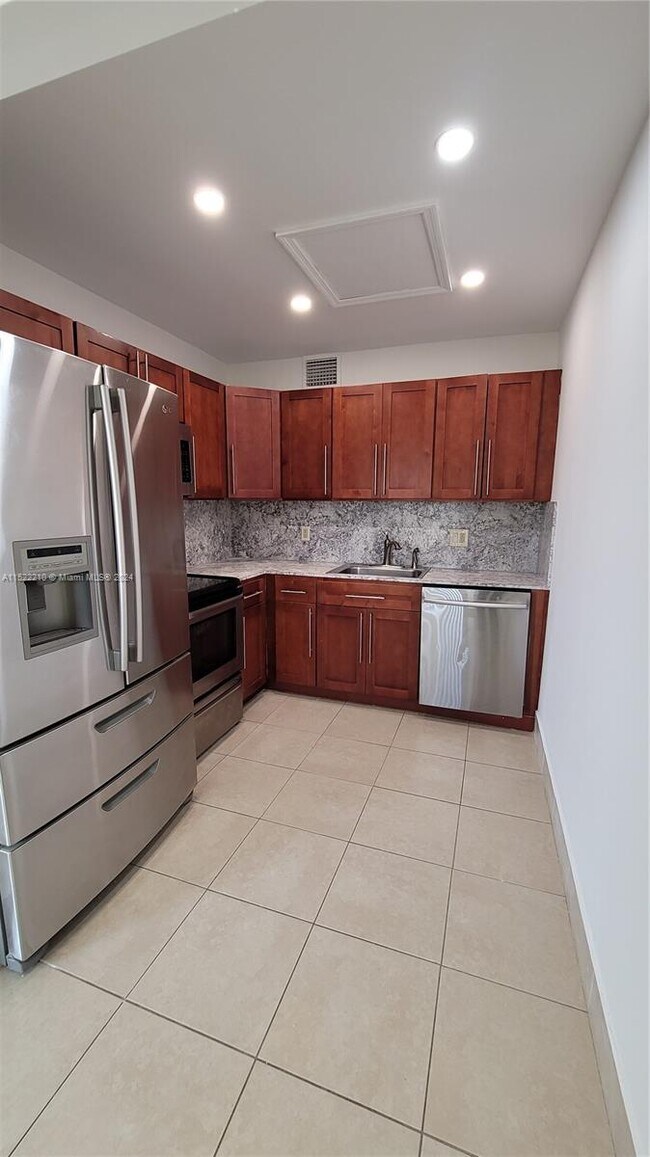 Foto del edificio - 13450 SW 3rd St