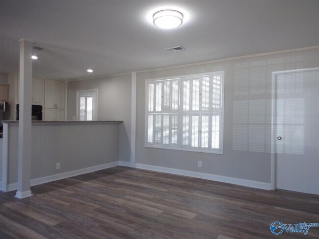 Foto del edificio - 213 Jones Valley Dr SW