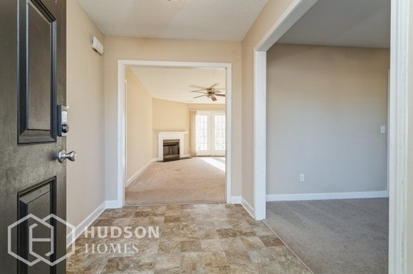 Building Photo - 39 Wildwood Ln