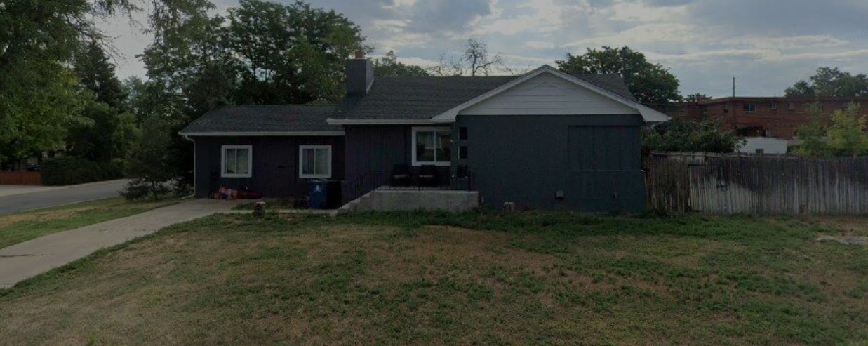 Building Photo - 200 SouthChase Street, Unit 1