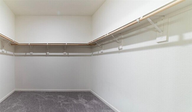 Foto del edificio - 4815 Highland Spgs Dr