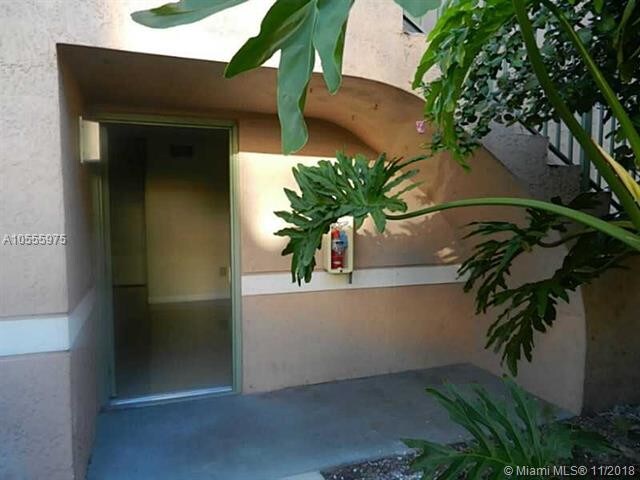 Foto del edificio - 12172 St.Andrews Pl