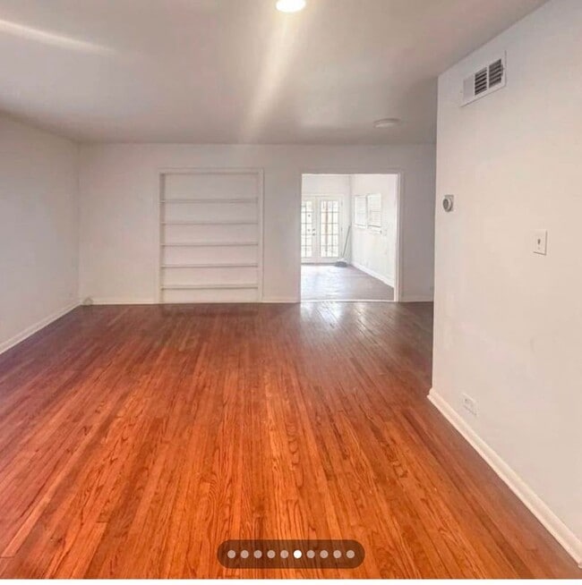 Building Photo - 274 E Edgewood Pl