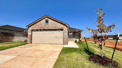Building Photo - 20404 Deer Creek Dr
