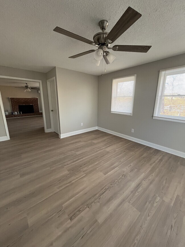 Foto del edificio - 4214 NC-182