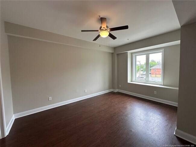 Foto del edificio - 1304 Morganton Rd