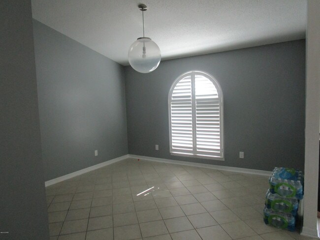 Foto del edificio - 466 Wahoo Rd