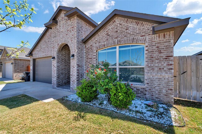 Foto del edificio - 3119 Mearns Ct