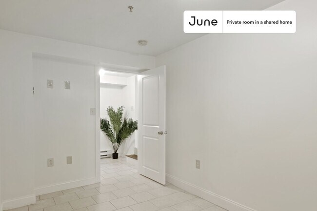 Foto del edificio - Room in Shared 4 bed/2 bath home
