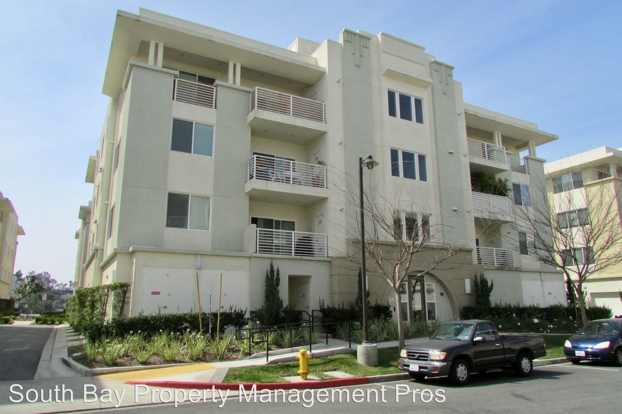 Primary Photo - 13021 Central Ave