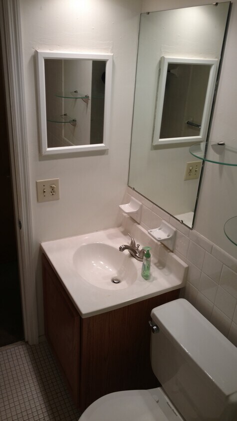 Foto principal - 2818 Erie Avenue