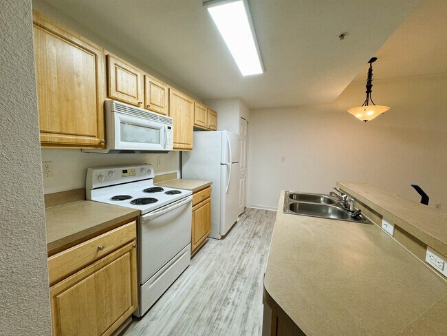 Foto del edificio - 420 S Villa San Marco Dr