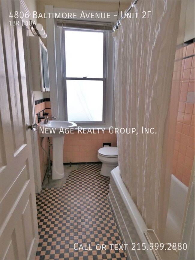Building Photo - 4806 Baltimore Ave