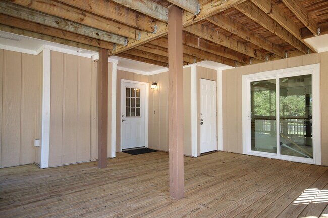 Foto del edificio - Waterfront Living Nearby – 2/2 Townhouse w...
