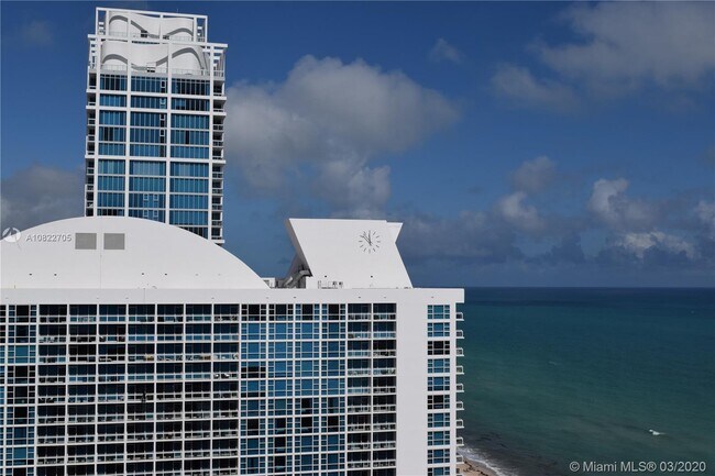 Building Photo - 6767 Collins Ave