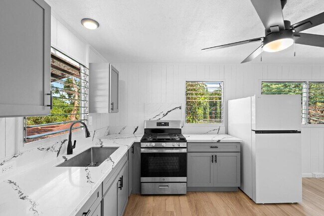 Foto del edificio - Available Now! 1/1 for rent in HPP!